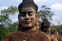 Devas at Sothern entrance to Angkor Thom 3