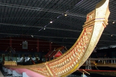 10Barge9