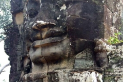 3 Prasat Bayon Head